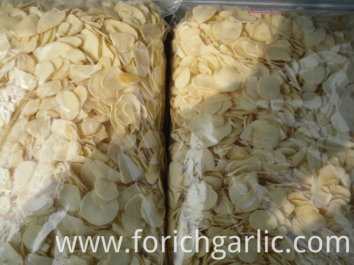 Dehydrated Garlic Flakes